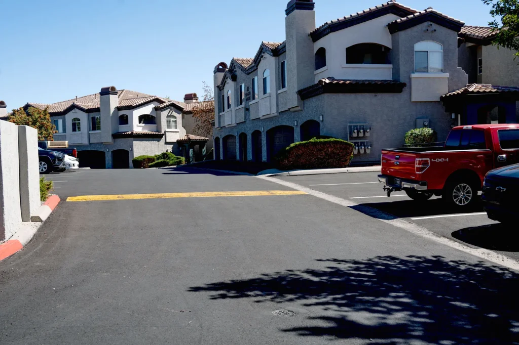 montbello-apartments-03