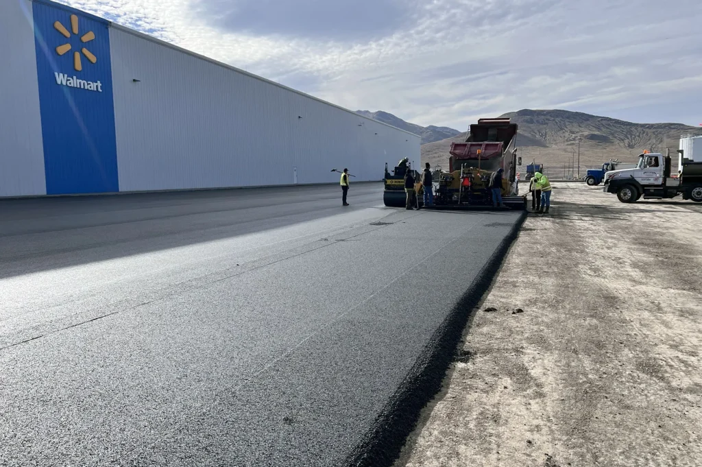 walmart-distribution-center-02